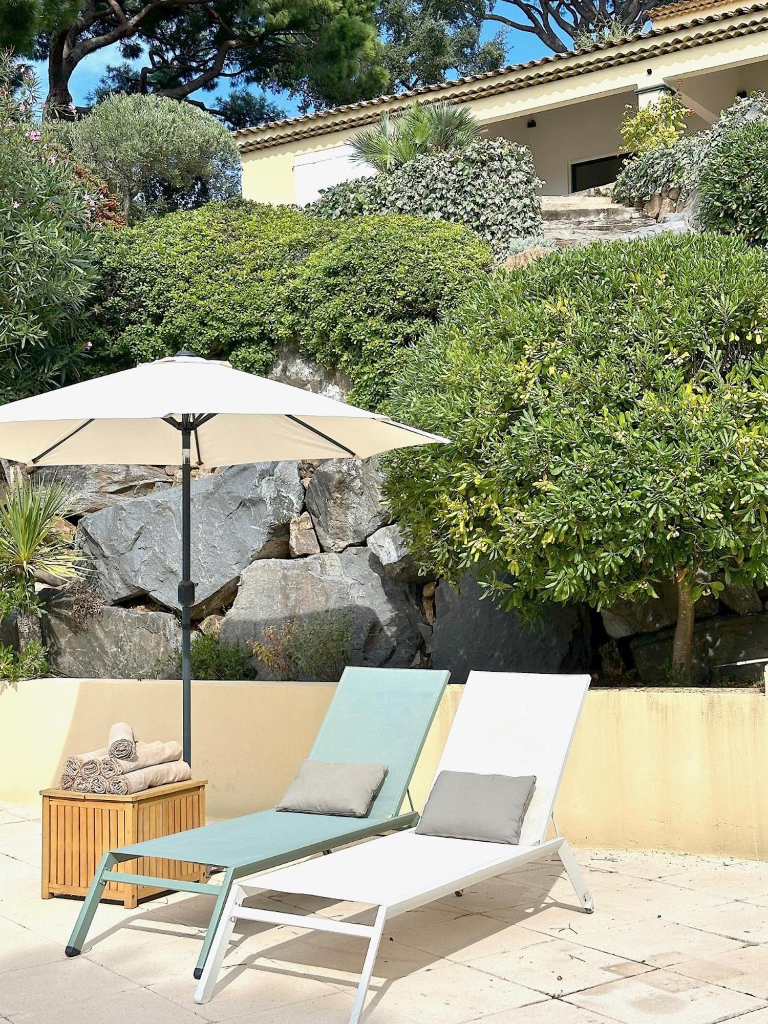 Villa Boca A Gigaro - Avec Vue Et Piscine Chauffee La Croix-Valmer Exterior photo